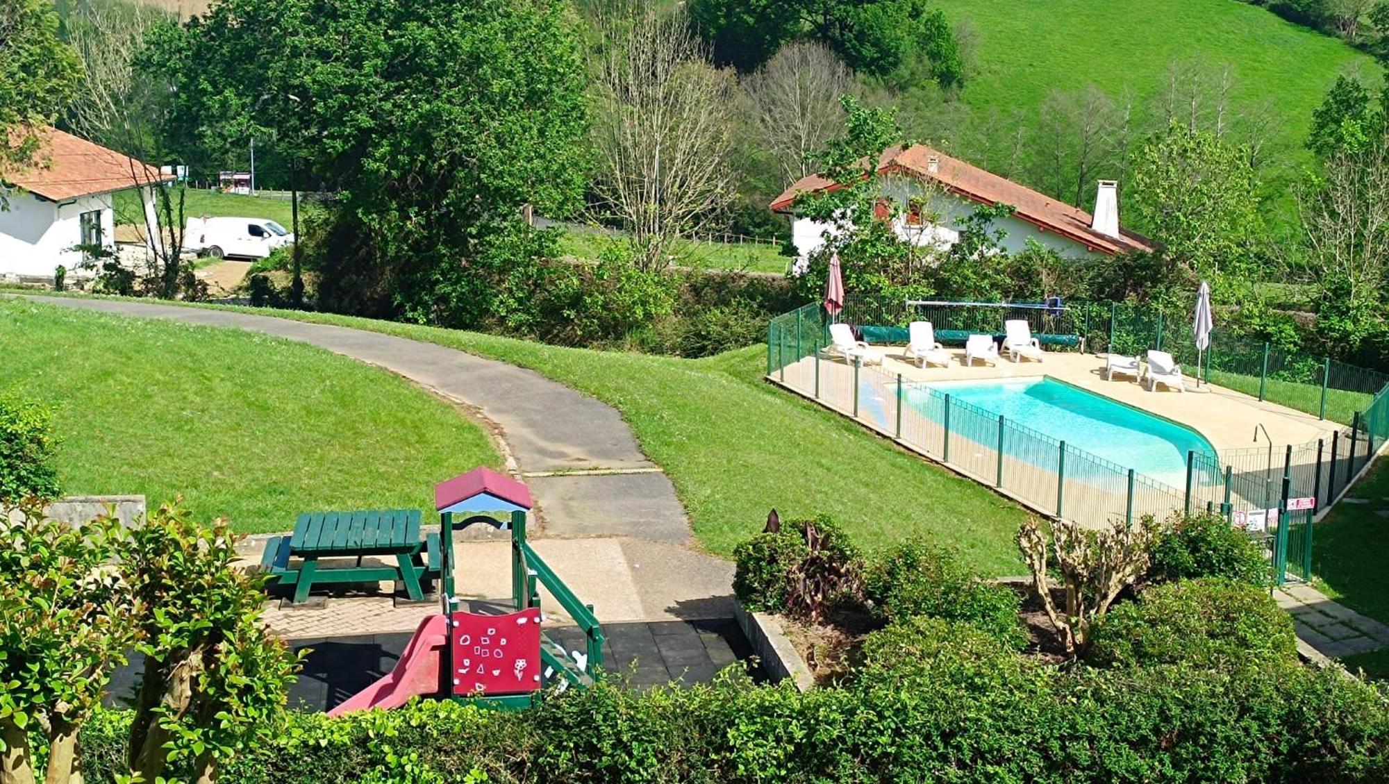Adour Piscine Vue Montagnes Apartamento Souraïde Exterior foto